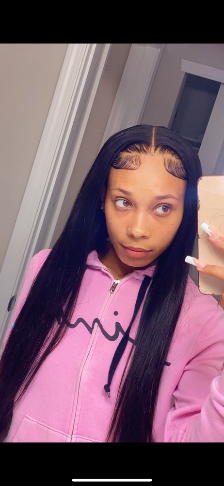 Closure Sew In at Tee Harrison in Columbus, OH
