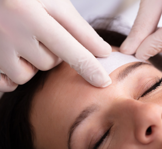 Forehead Wax at D’vine Beauty Vault in Oak Lawn, IL