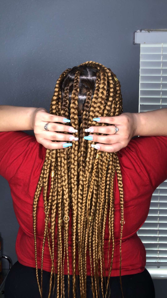 Large Knotless braids