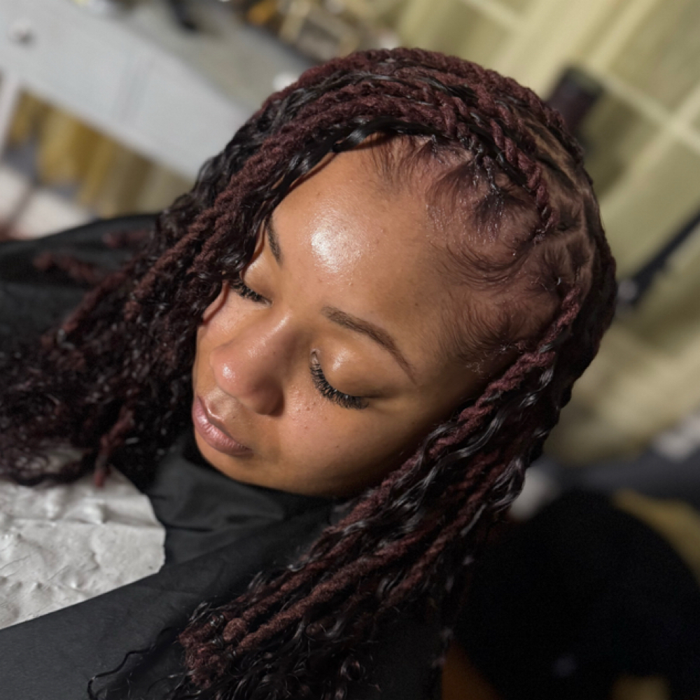 🌟NEW SERVICE🌟 Miracle Knots at Cal E Locs in Chesapeake, VA