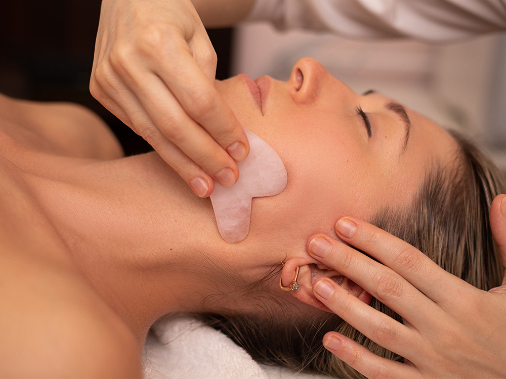 Sculpting Facial Massage