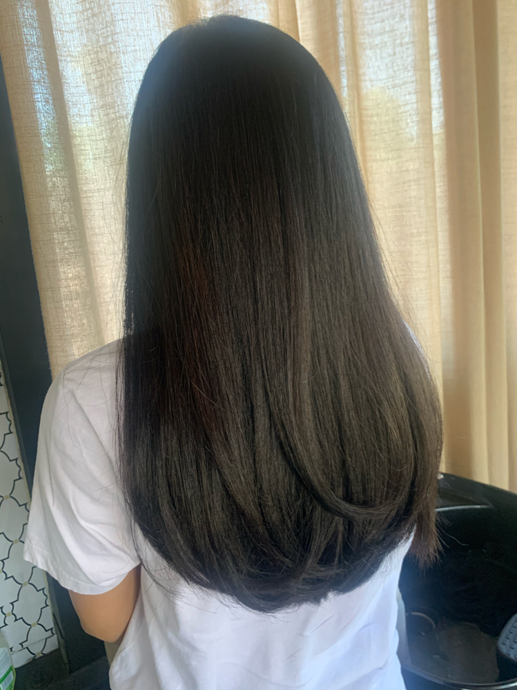 Short Haircut With Blow Out