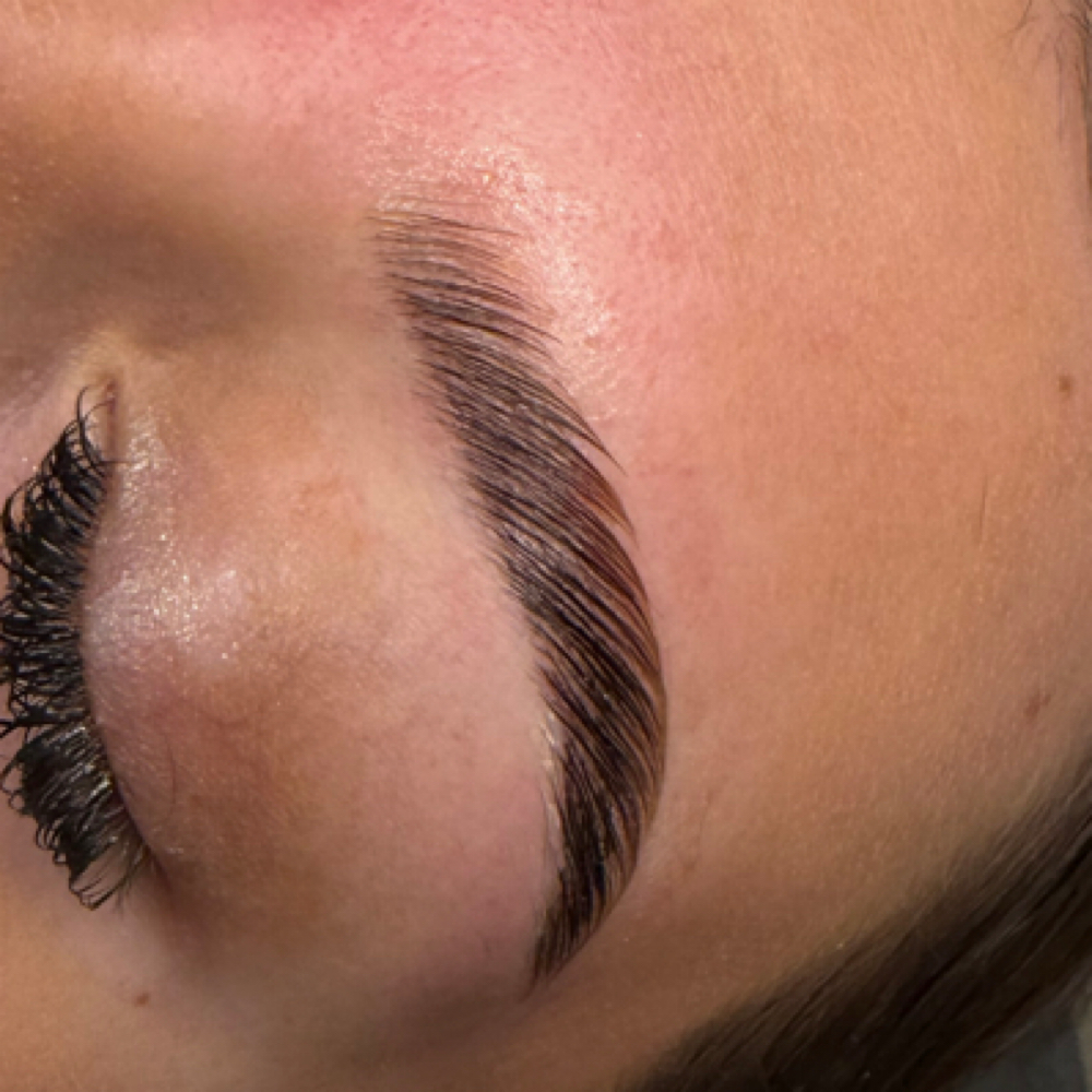 Beach Babe Signiture Brows Package at Beach Babe Beauty Co in Wilmington, NC