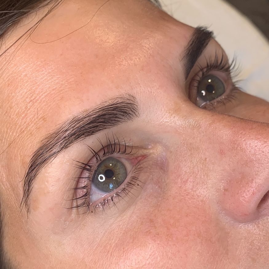 Brow Wax & Tint