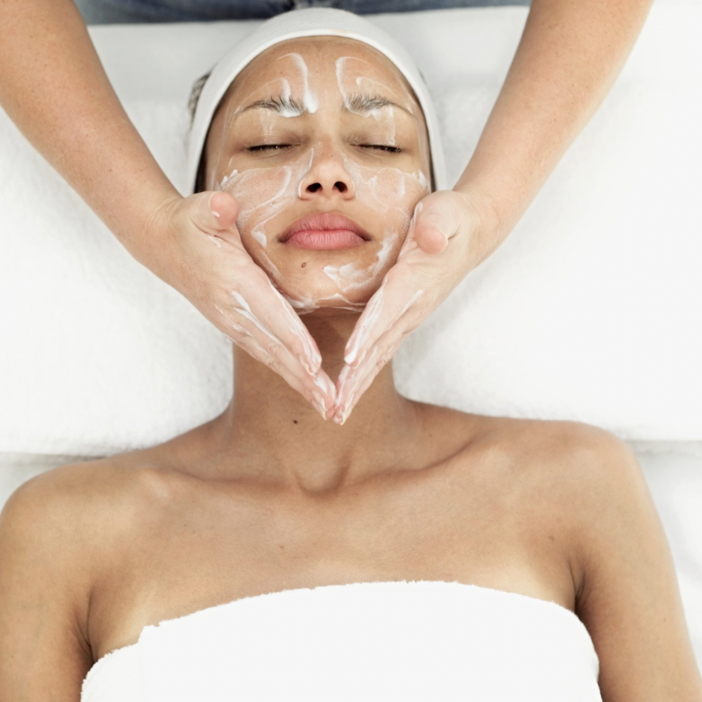 1.5 Hour Extended Facial