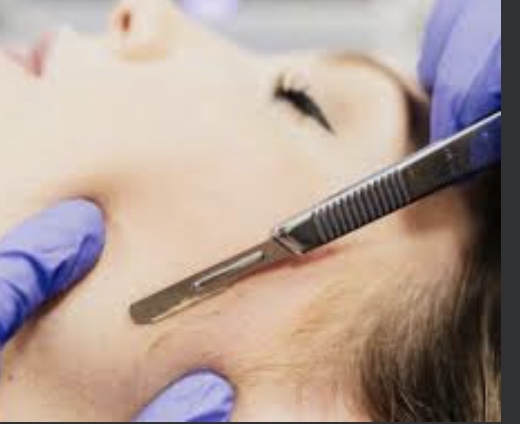 Mini Dermaplane Facial