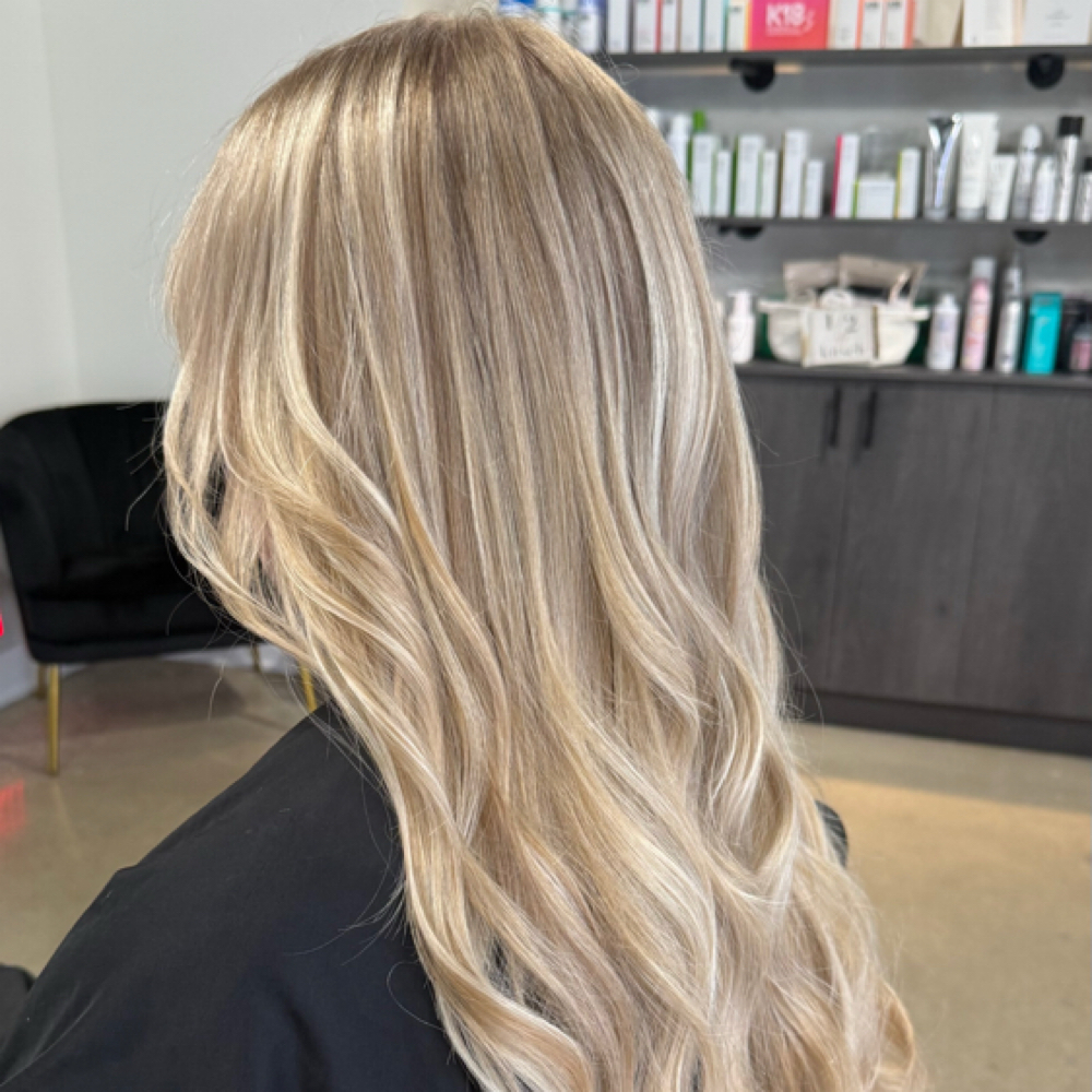 Custom Babylights at DC Beauty Bar in Park Ridge, IL