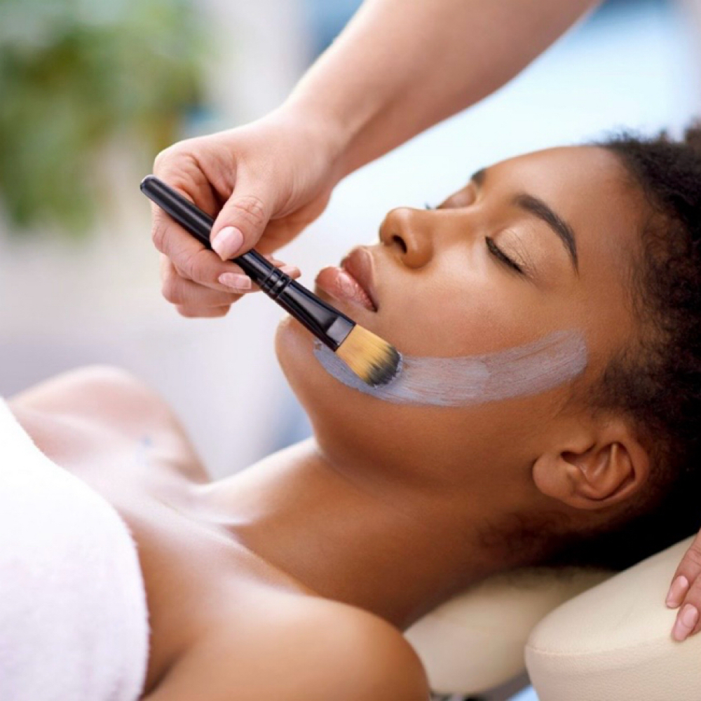 Customized Signature Facial at KIYAMONETSKINCO in Westchester, IL