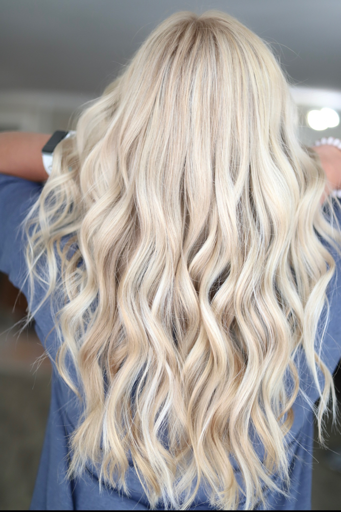Full Blonding Service at Hairby_Sydneyyy in Flandreau, SD