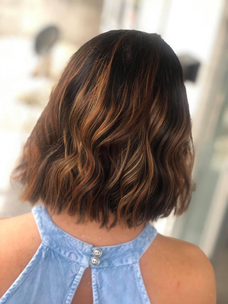 Shampoo & Style