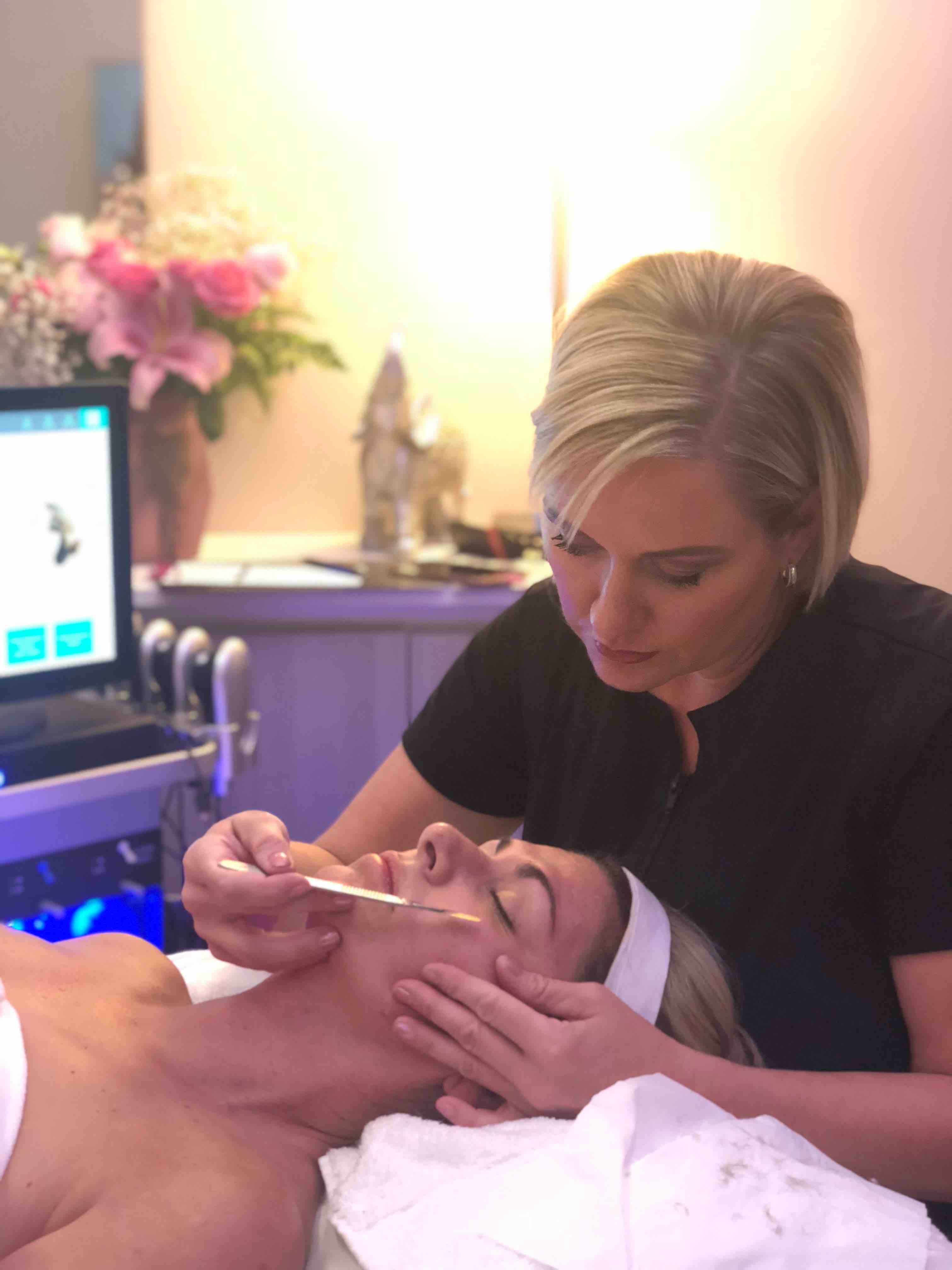 Dermaplane & HydraFacial