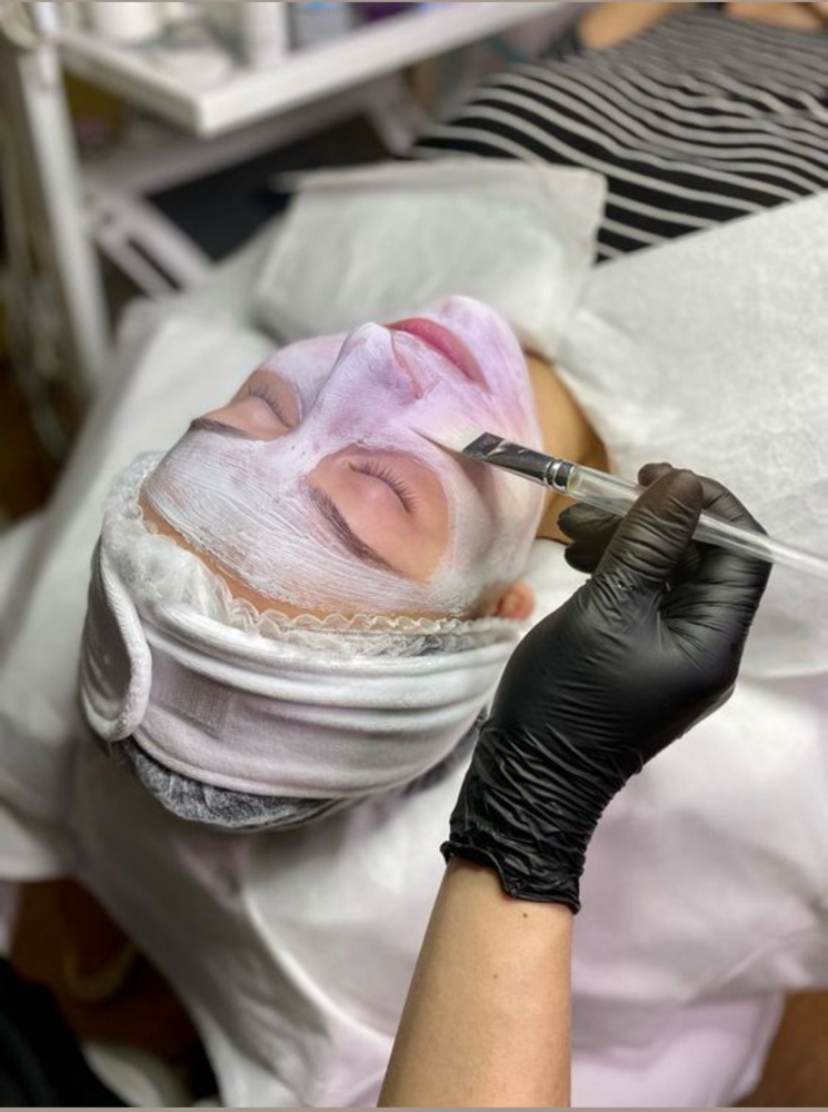 Resurfacing Enzyme Facial