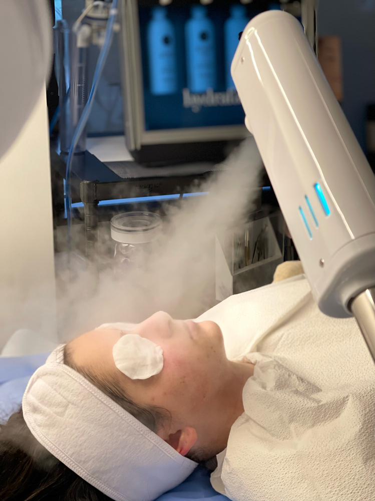 Deep Pore Detox Facial