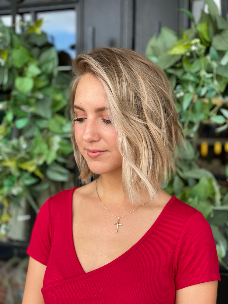 Women's Haircut & Blow-Dry