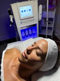 Aquifirm Facial