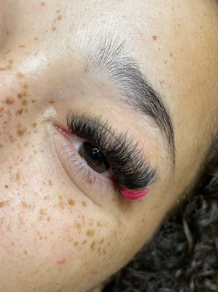 Color Lashes Add On at Madeupbymirandaa in Los Angeles, CA