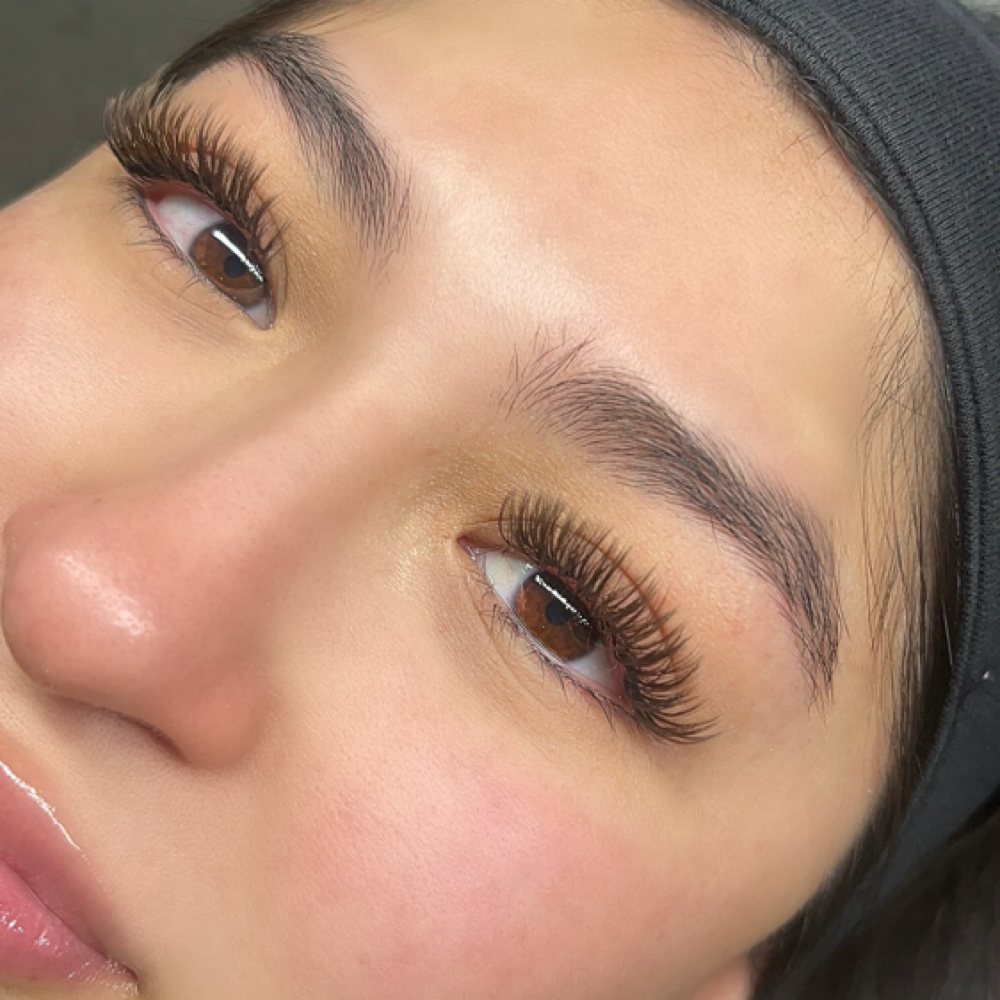 Brown Classic Wet Set at Nissthetics in Lubbock, TX