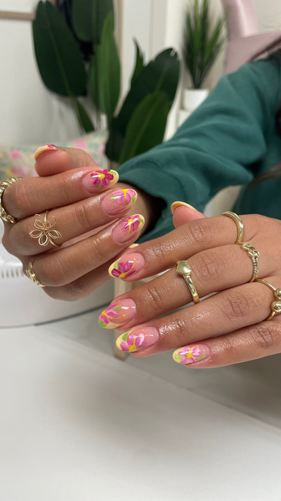 Manicure Service