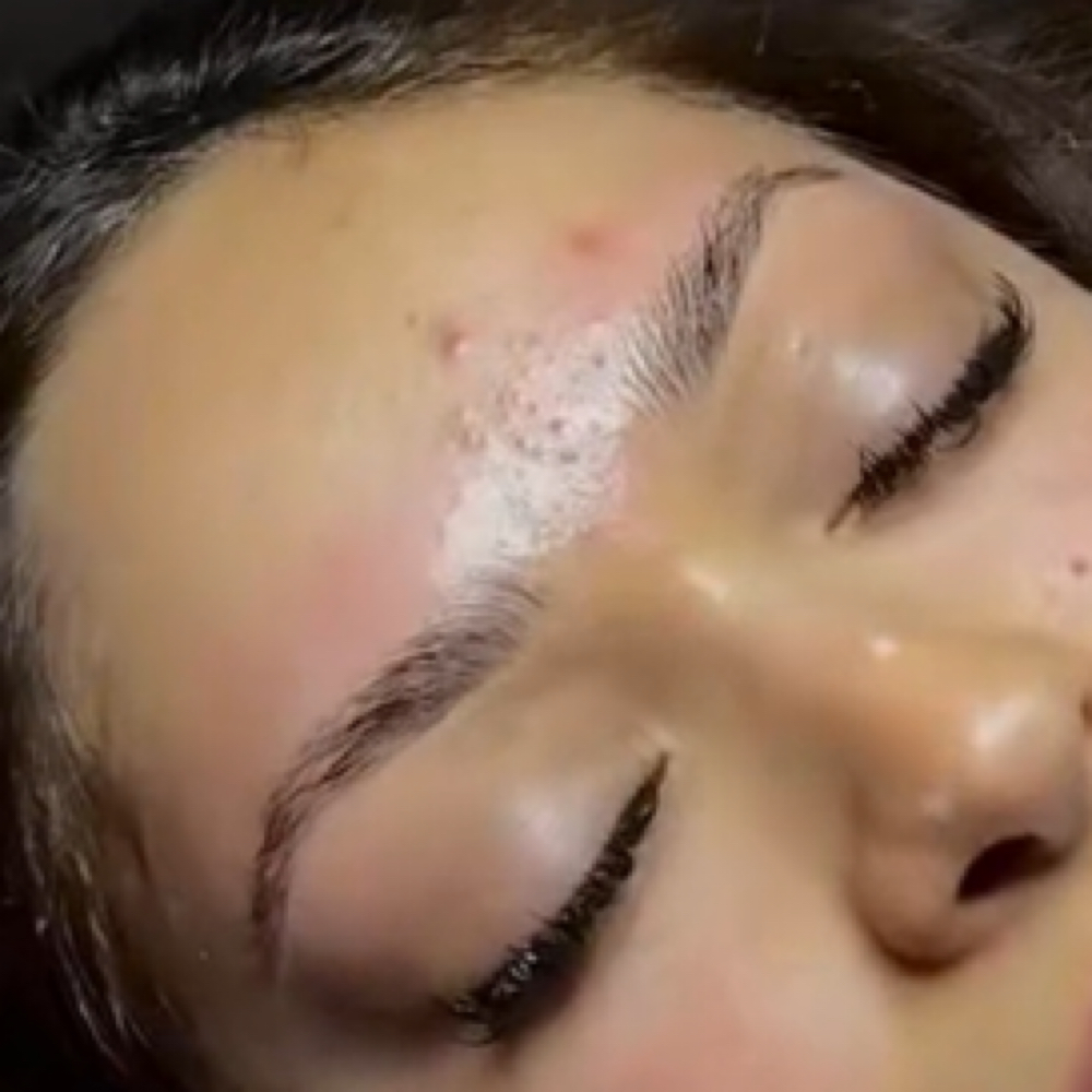 Brow Wax And Tint at Luna Vita Esthetics in Lowell, AR