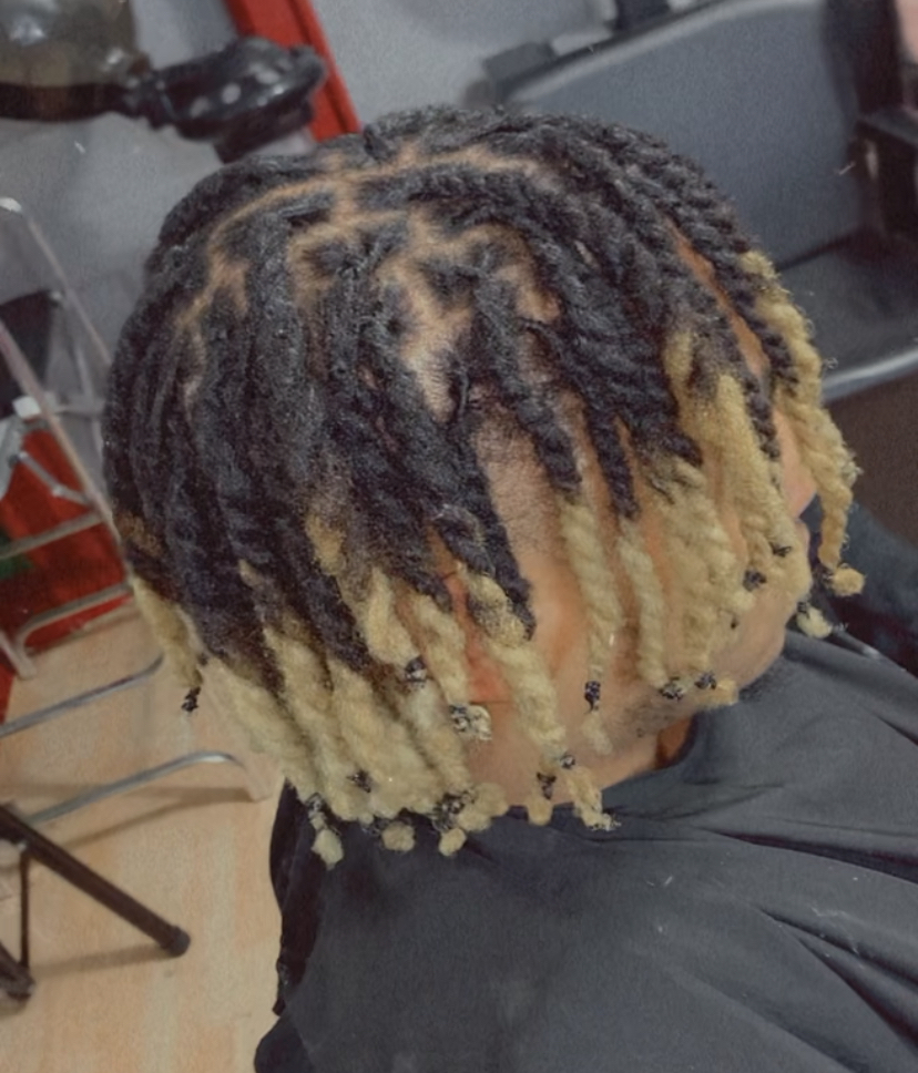 RETWIST AND COLOR