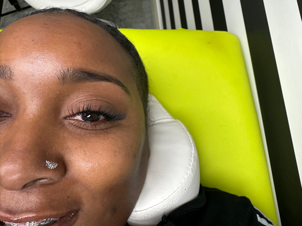 Classic Bottom Lash Extensions