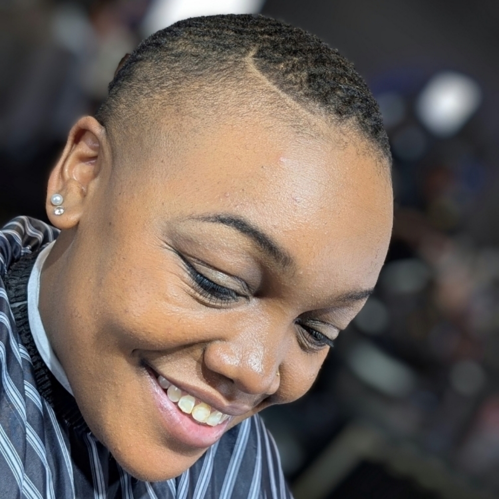 Women's Cut at Charlie Knova the Barber in Stockbridge, GA