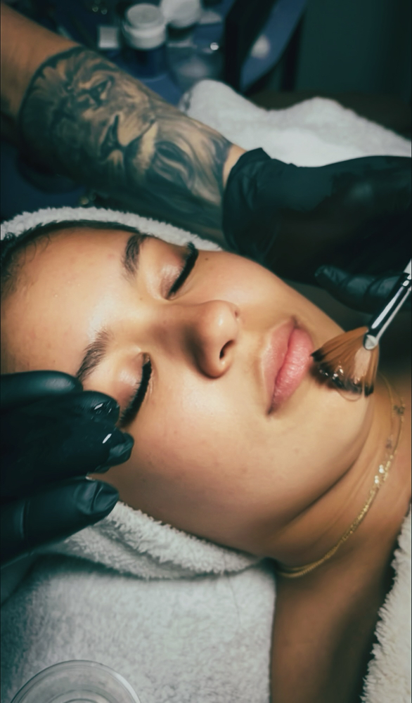 Conditioning Facial