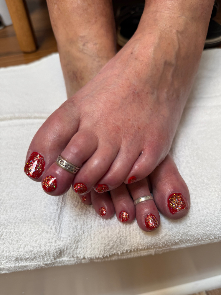 Simple & Clean Pedicure