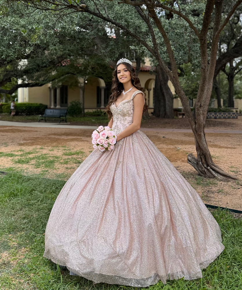 Sweet 16/Quince Makeup&Hair