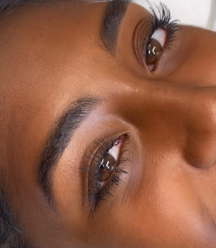 Brow Wax & Shape