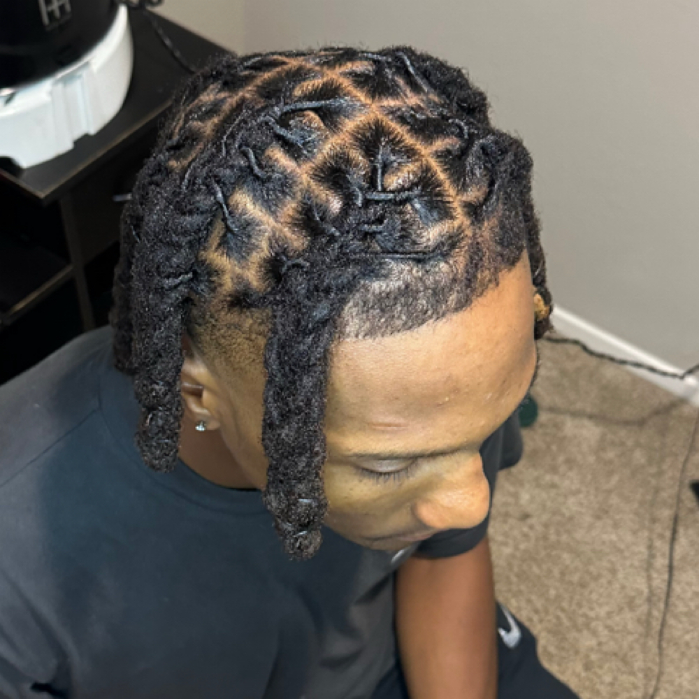 Retwist And Loc Style at GoddesssTouch in Dallas, TX