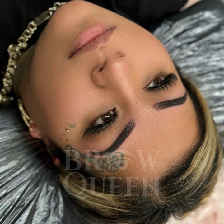 Brow Touch Up (MUST HAVE 60% COLOR)