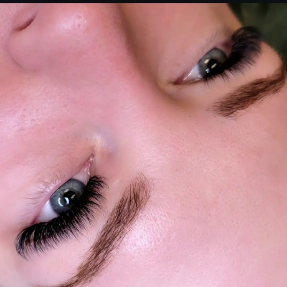 Full Set Volume/Wispy- Ana✨️ at MicroBaddie Co. in Chicago, IL