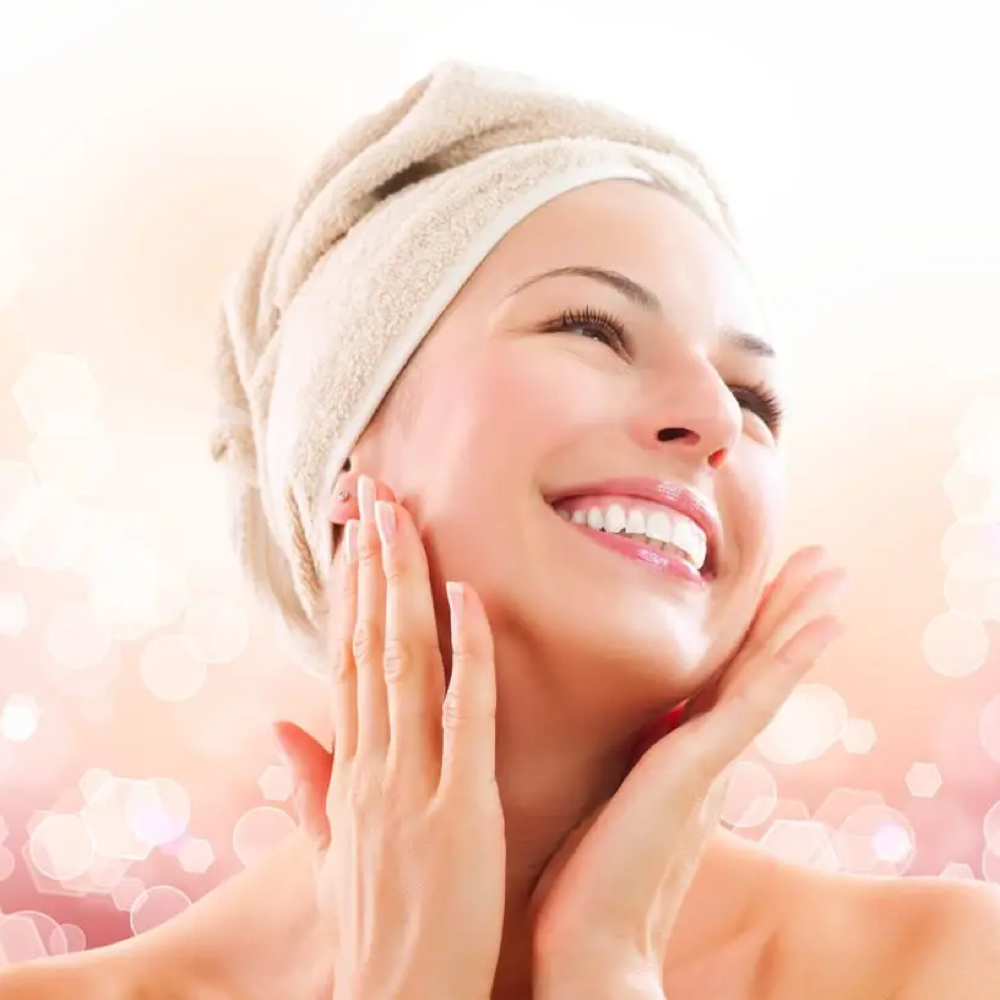 IS Clinical Glass Glow Luxe Facial at Candice Marie Esthetics in Yardley, PA