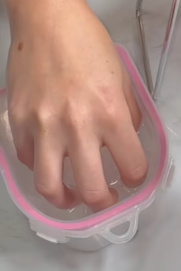 Acrylic Soak Off at Alex Acrylix in Santa Rosa, CA