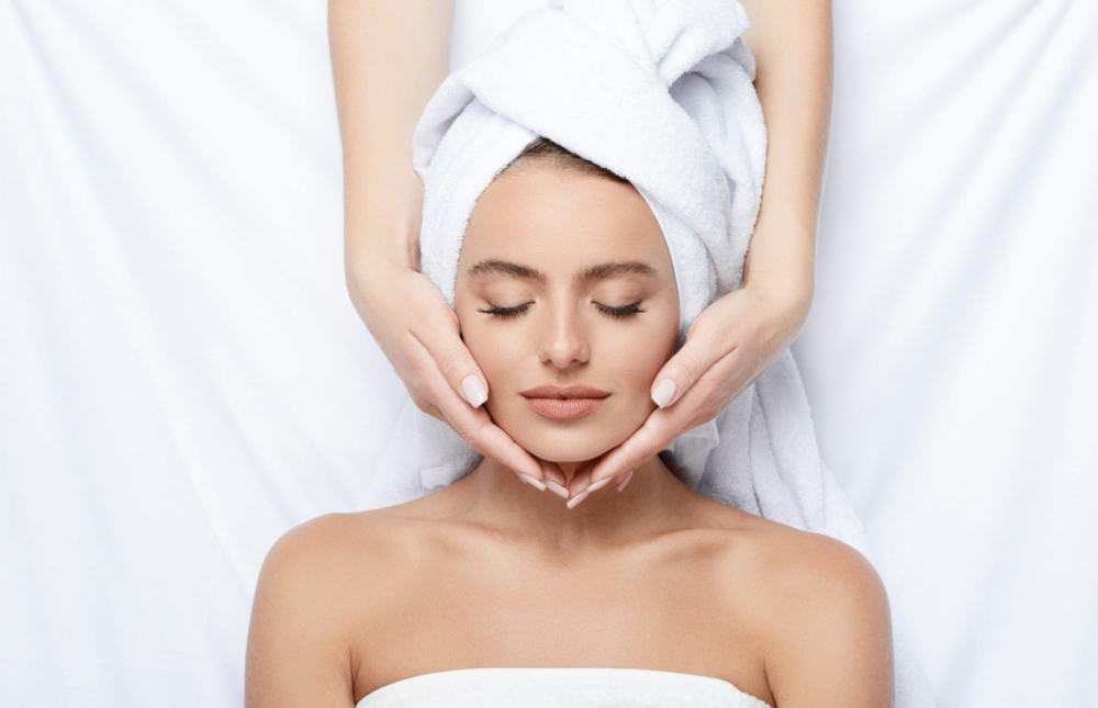 The Basic Atelier Facial