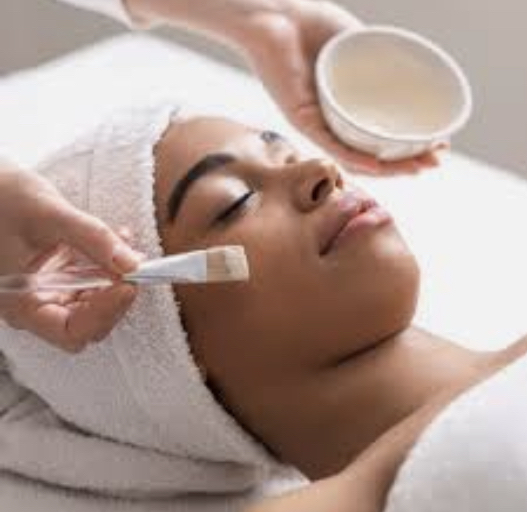 CHEMICAL PEEL FACIAL