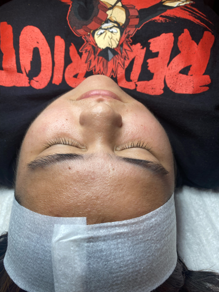 CLARIFYING FACIAL