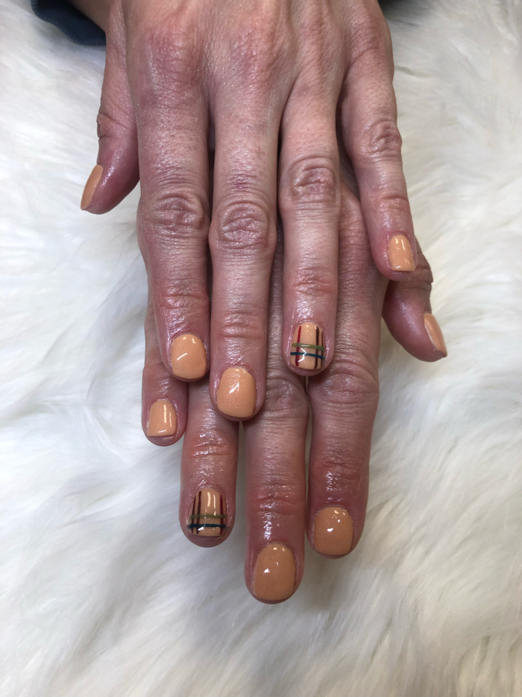 Dip Powder Manicure