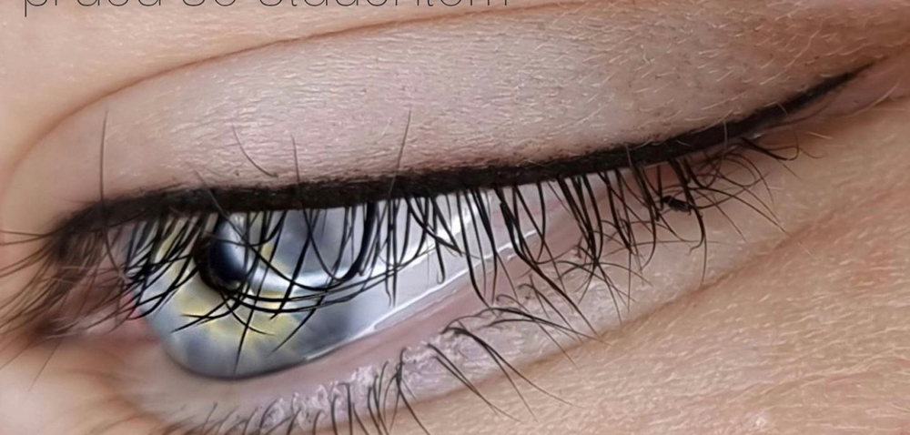 PMU/Classic Eyeliner