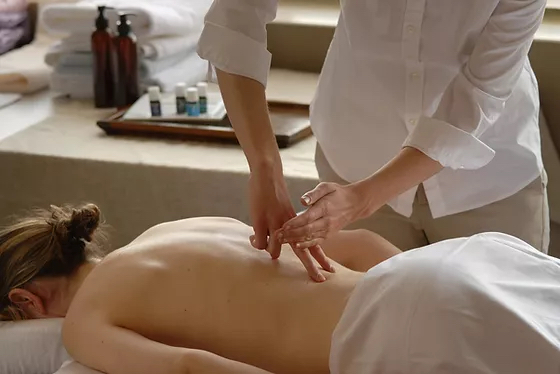 60 Minute Raindrop Massage at Element’s Massage in Saint Simon’s Island, GA