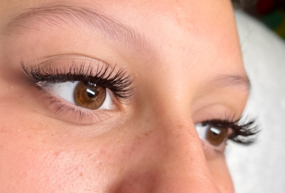 Hybrid Lash Extensions