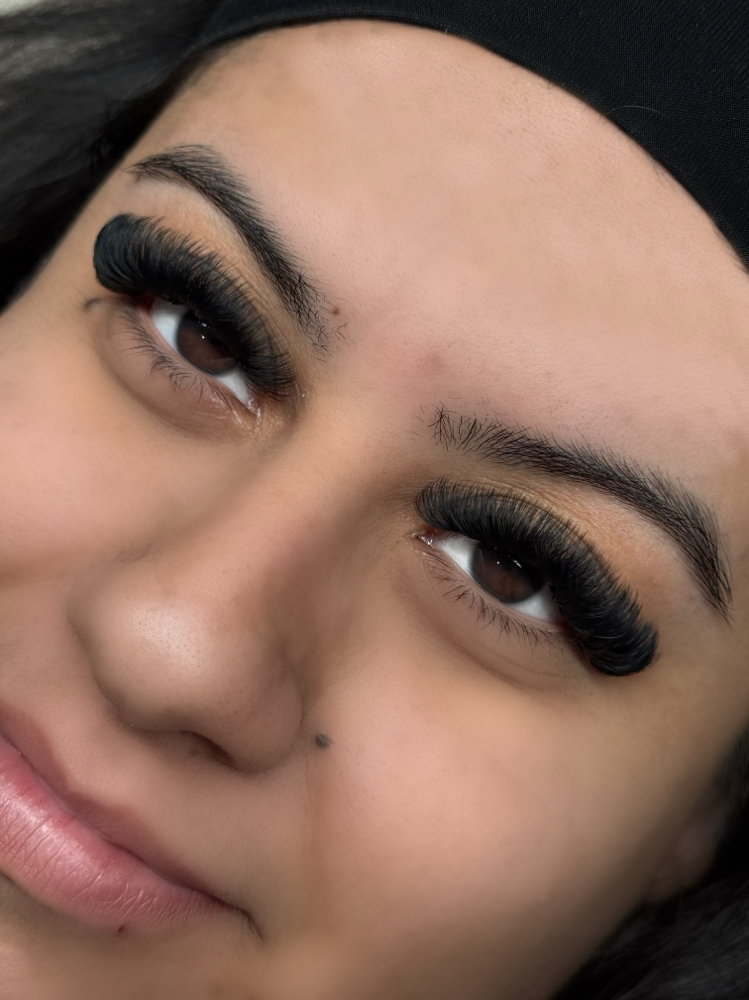 Mega Volume Full Set at First Never Lash in Shorewood, IL