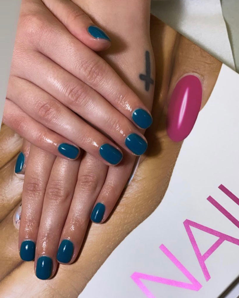 Classic Gel Manicure