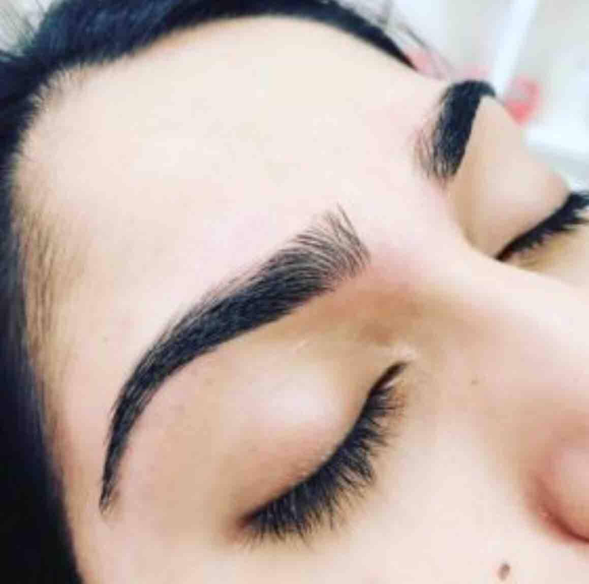 Eyebrow Wax + Tint