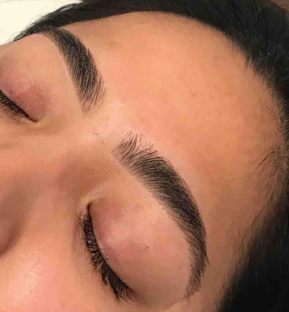 Eyebrow Wax & Shape