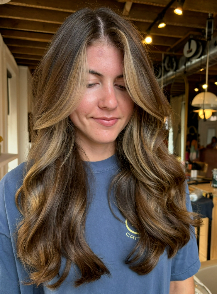 Shampoo Blowout at Bryshair in Flowood, MS