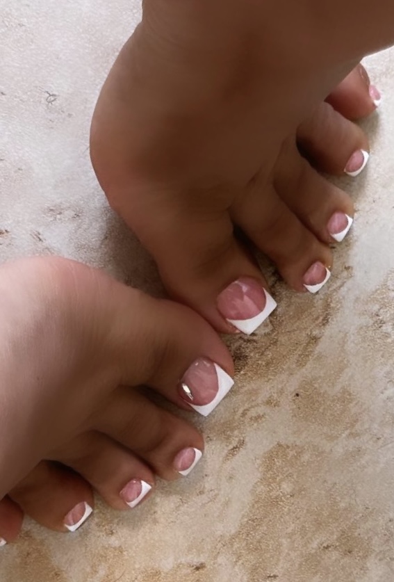 pedicure at SEXXY NAILS (STUDIO) in Cleveland Heights, OH