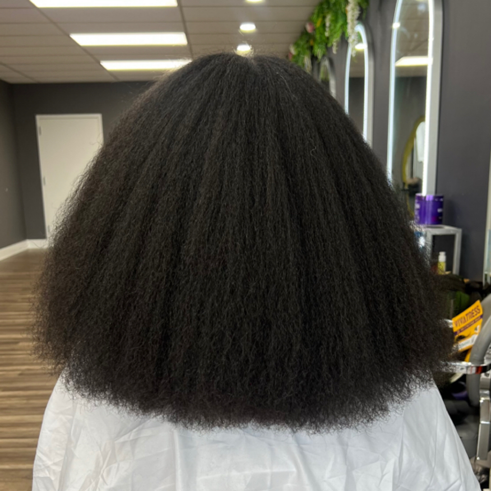 Consultation at Soulful Strands in Clifton, NJ