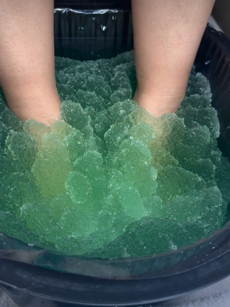 Gel- Ohh Pedicure